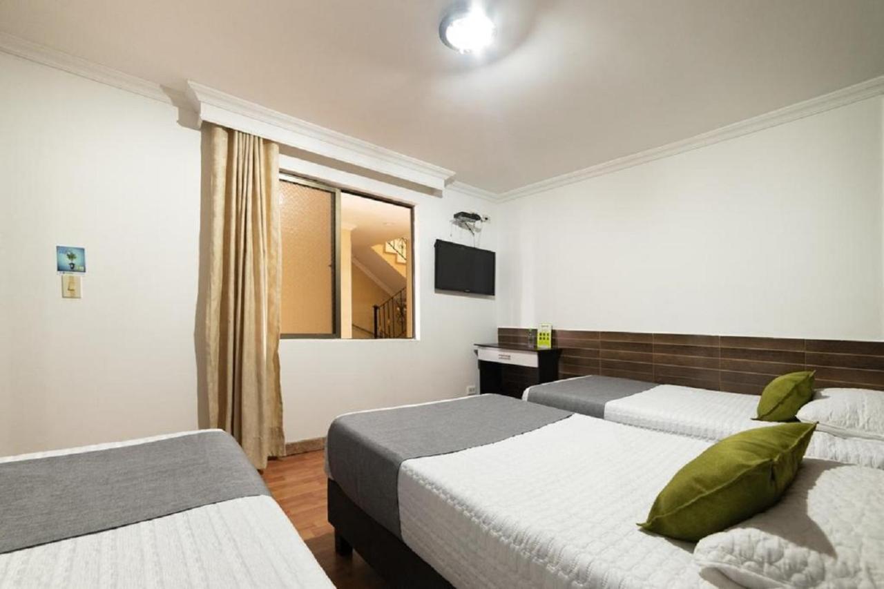 Hotel Ejecutivo 63 In Bogotá Exteriér fotografie